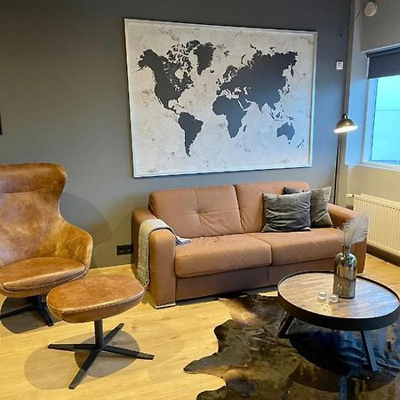 Lovely Apartment With Hot Tub Access Акурейри Екстериор снимка